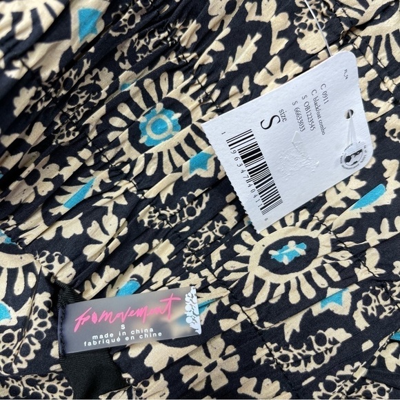 NWT FP Movement by Free People The Way Home Printed Short size Small - Picture 12 of 14